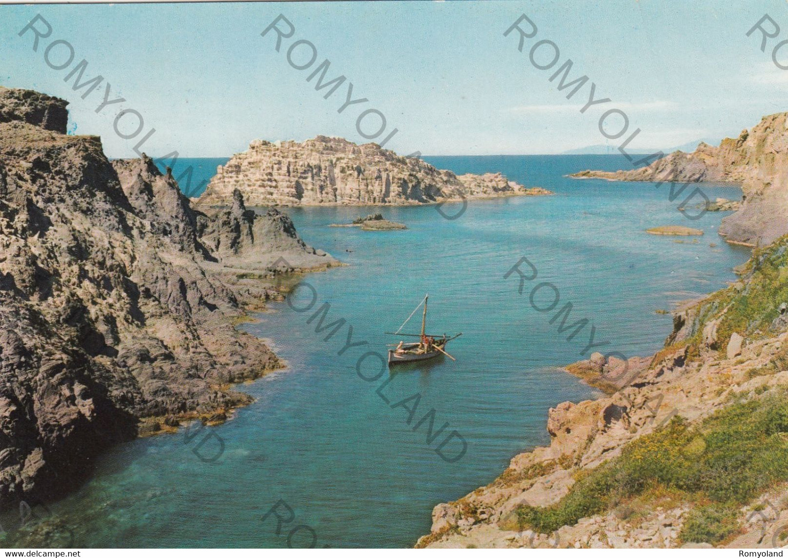 CARTOLINA  CARLOFORTE,CARBONIA-IGLESIAS,SARDEGNA,CALAVINAGRA,MARE,ESTATE,VACANZA,SPIAGGIA,BARCHE,VIAGGIATVIAGGIATA - Carbonia