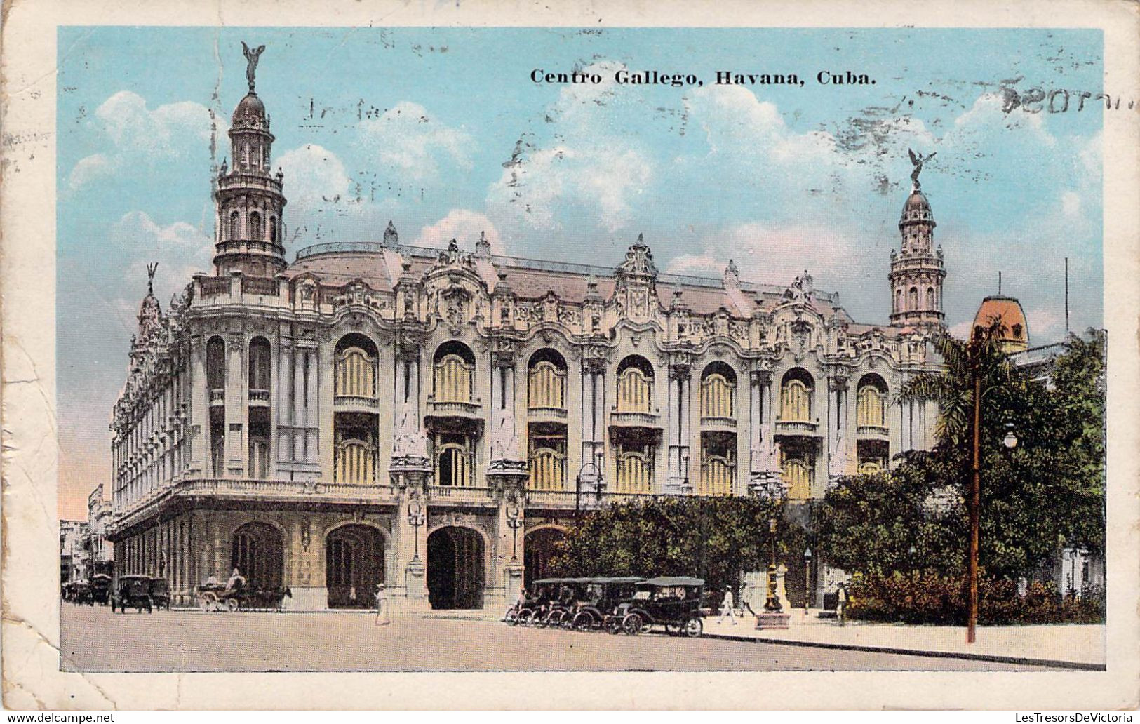 CPA - CUBA - HAVANA - Centro Gallego - Architecture - Voitures Anciennes - Calèche - Chevaux - Kuba