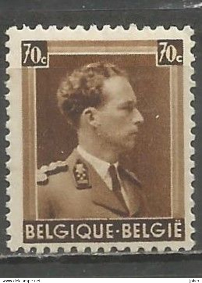 Belgique - Léopold III Col Ouvert N°570** "taches Sous L'oreille" - Andere & Zonder Classificatie