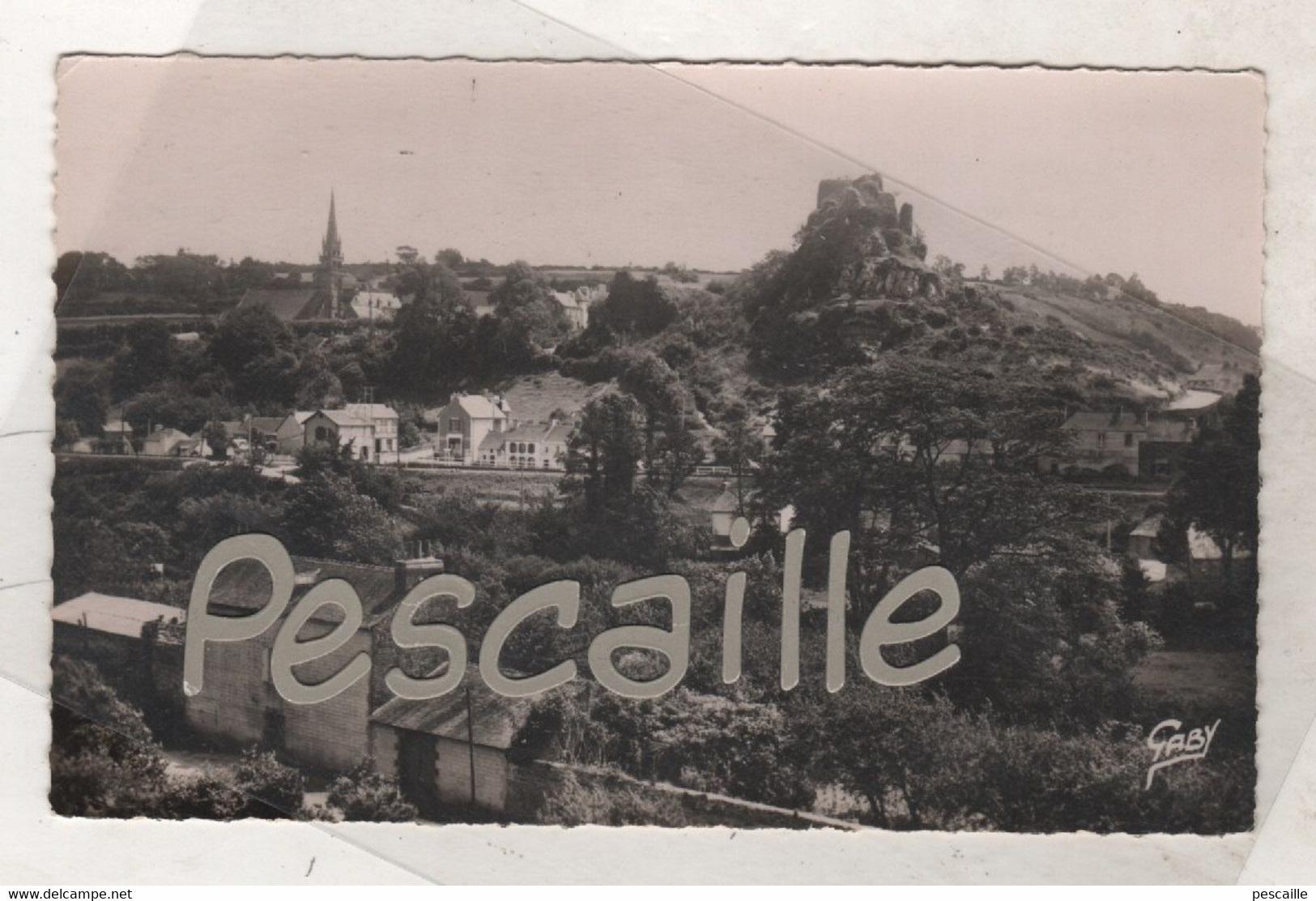 29 FINISTERE - CP LA ROCHE MAURICE - LE BAS BOURG ET LA ROCHE - GABY / ARTAUD PERE ET FILS N° 3 - La Roche-Maurice