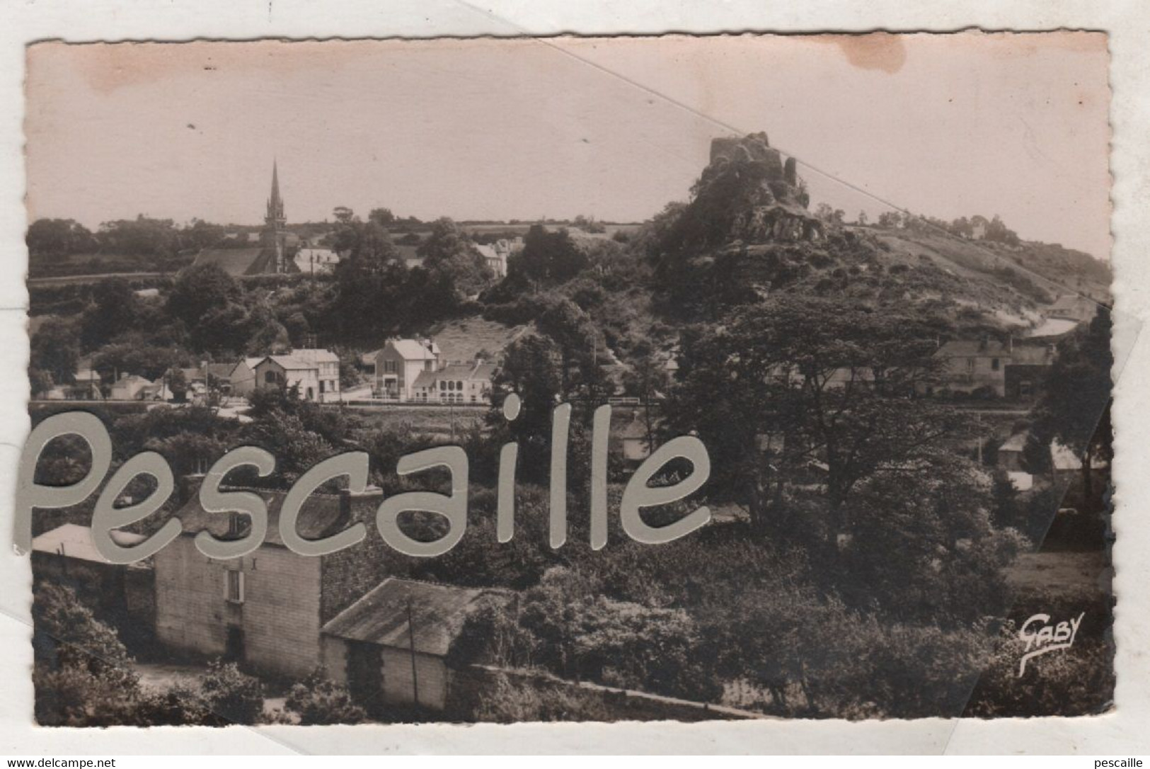 29 FINISTERE - CP LA ROCHE MAURICE - LE BAS BOURG ET LA ROCHE - GABY / ARTAUD PERE ET FILS N° 3 - La Roche-Maurice