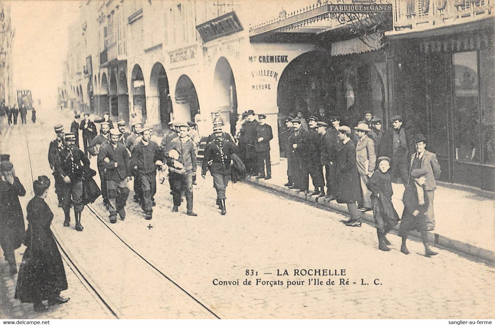 CPA 17 LA ROCHELLE CONVOI DE FORCATS POUR L'ILE DE RE - La Rochelle