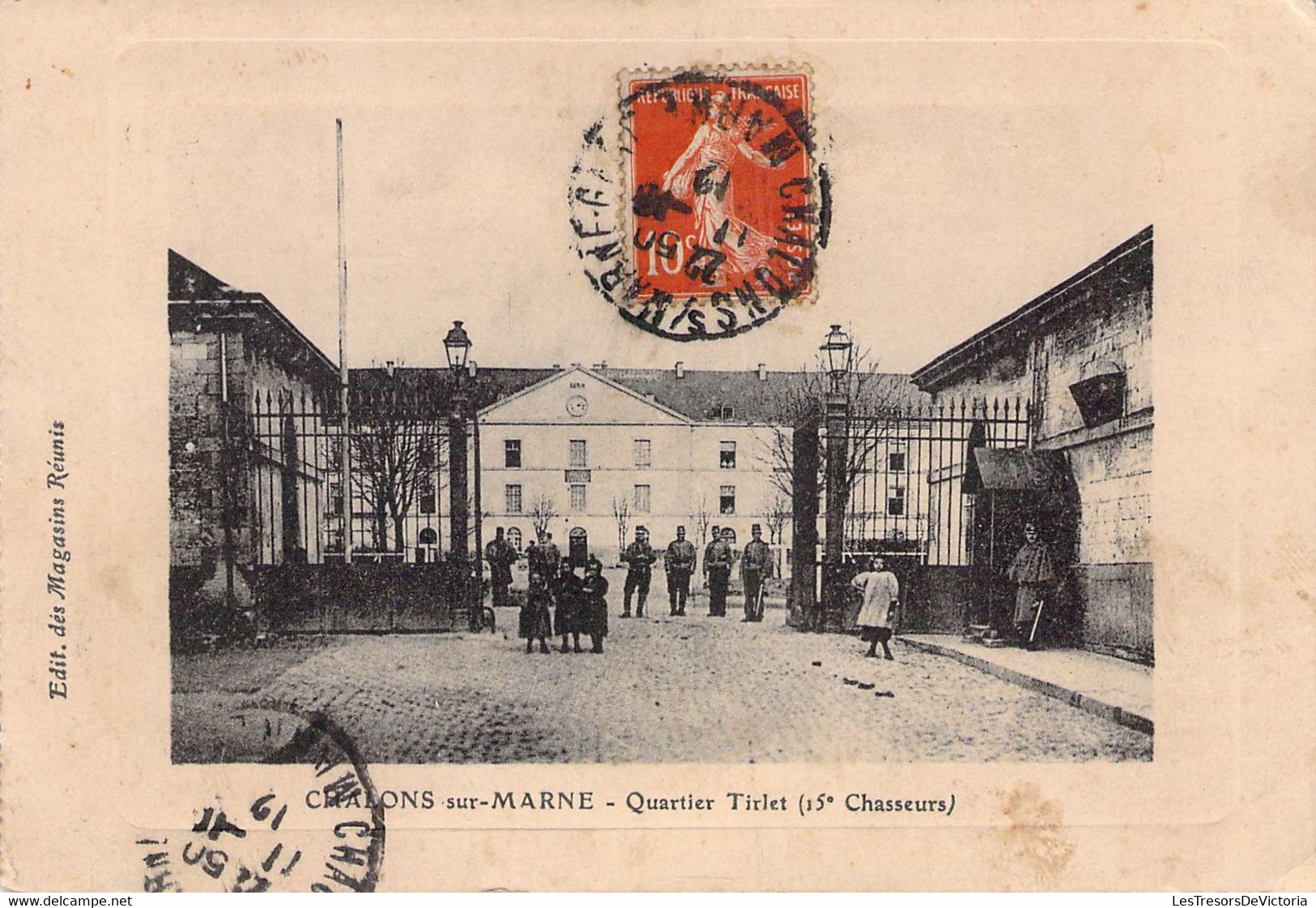 CPA - 51 - Châlons Sur Marne - Quartier Tirlet 15è Chasseurs - Casernes