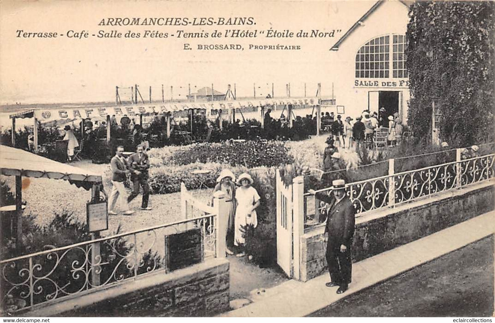 Arromanches           14      Terrasse. Café. Tennis De L'Hôtel Etoile Du Nord            (voir Scan) - Arromanches