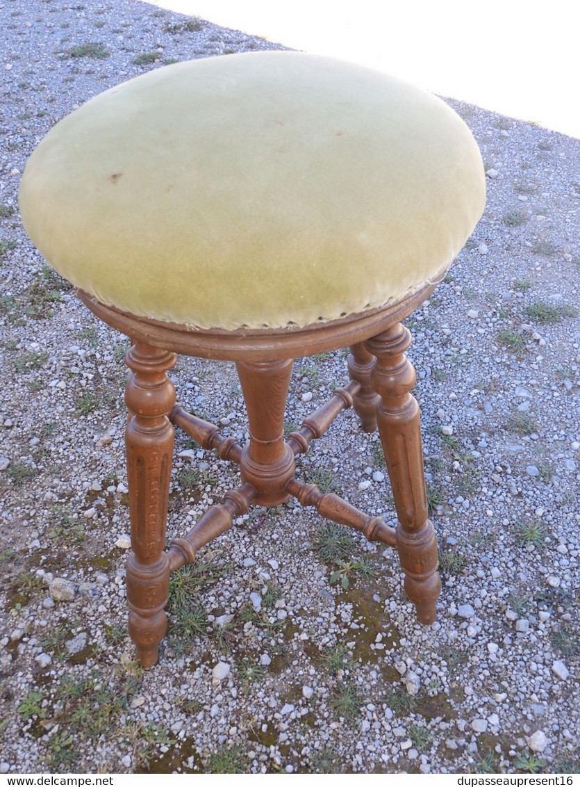 *ANCIEN TABOURET DE PIANO XIXe NIII PIEDS BOIS CLAIR TISSU VELOURS VERT Déco    E - Chaises