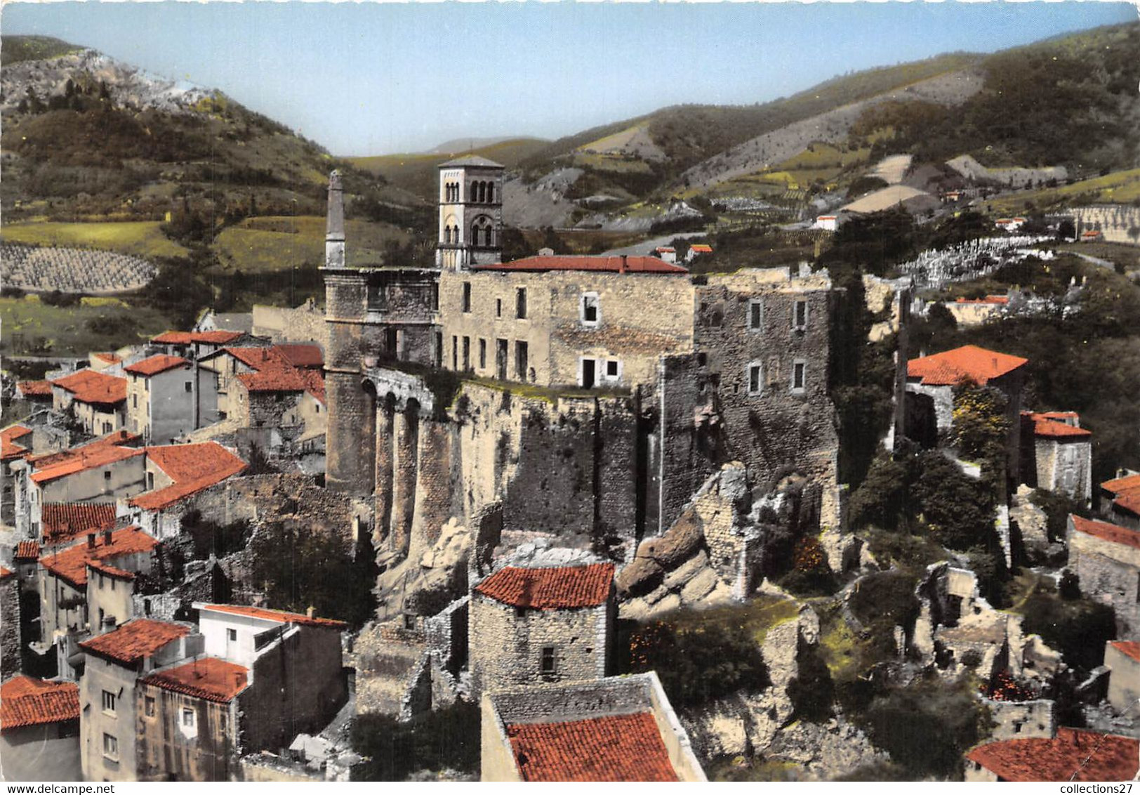 07-LA-VOULTE-SUR-RHONE- LE CHATEAU XIVe S VUE AERIENNE - La Voulte-sur-Rhône