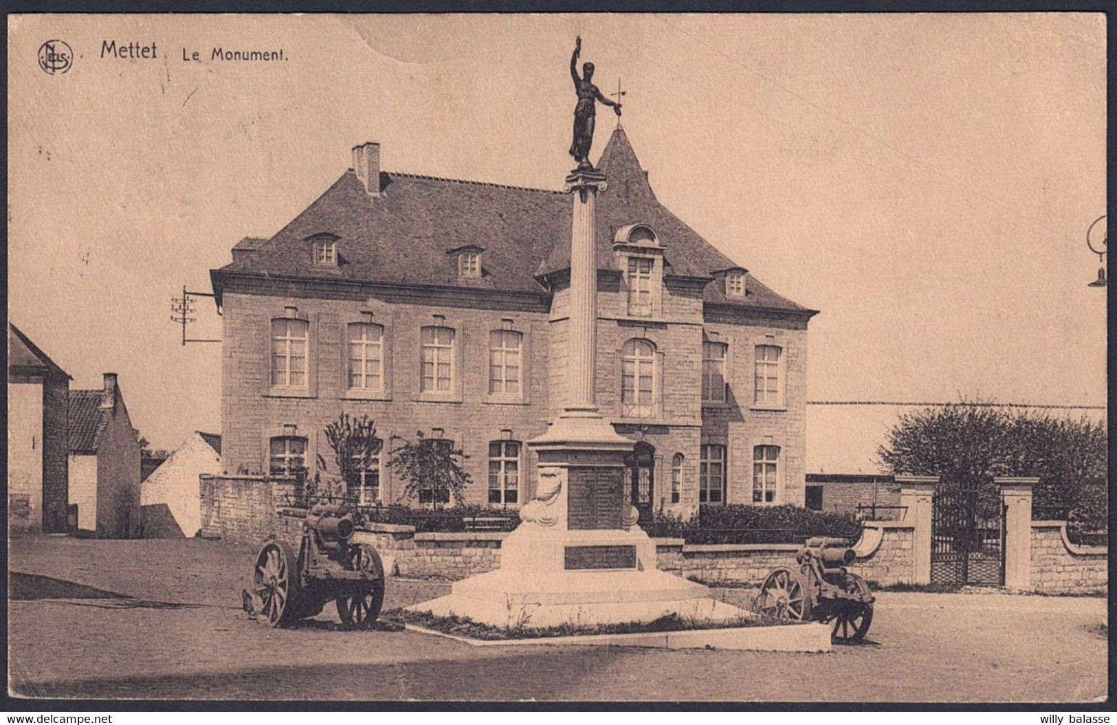 +++ CPA - METTET - Le Monument  // - Mettet