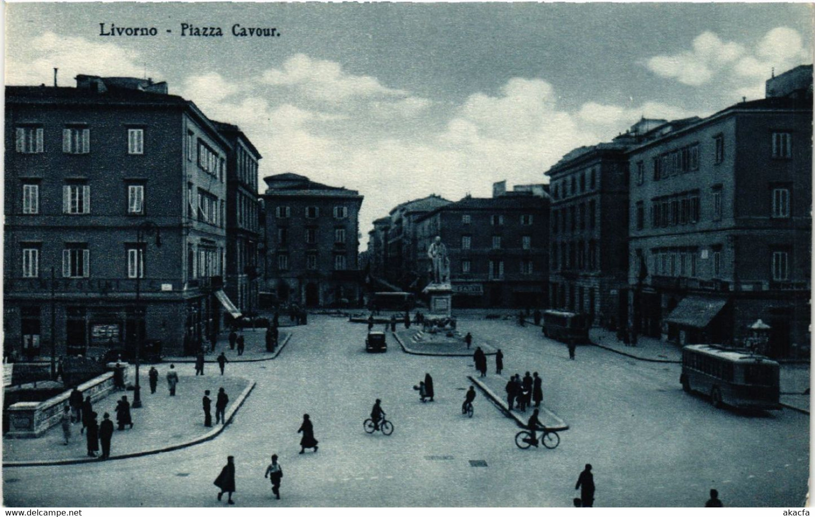 CPA LIVORNO Piazza Cavour . ITALY (467892) - Livorno