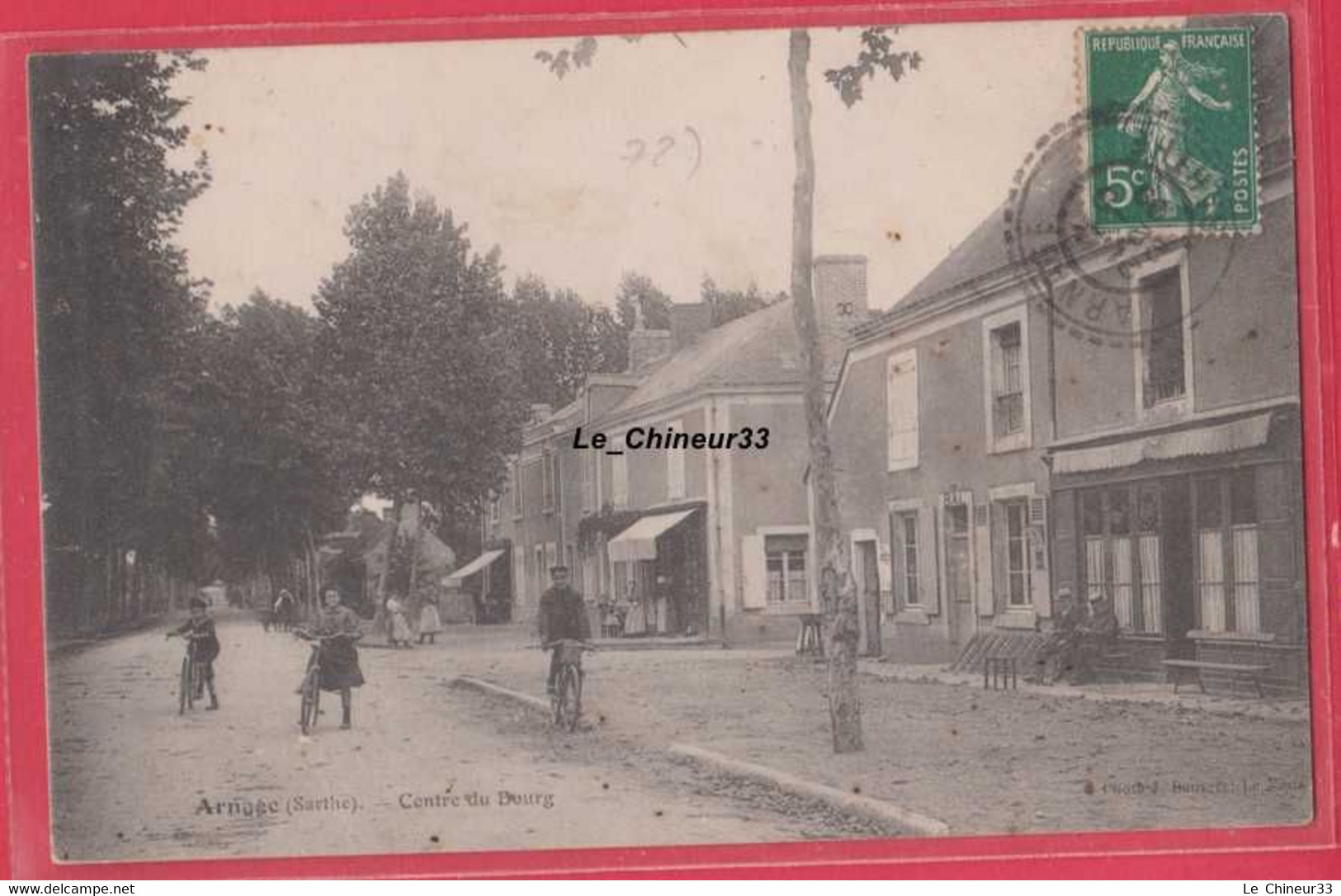 72 - ARNAGE----Centre Du Bourg----animé - Autres & Non Classés