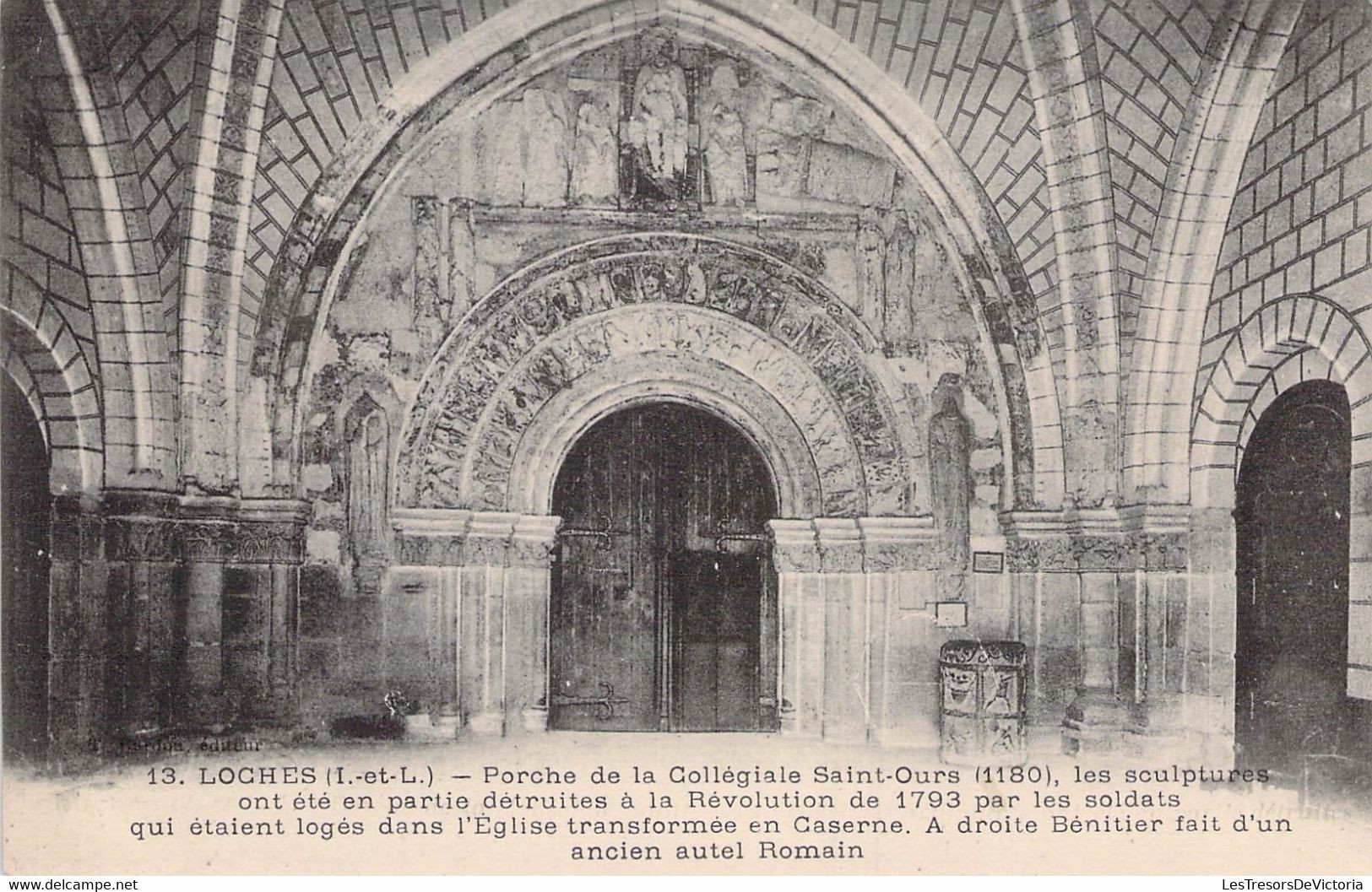 CPA - 37 - LOCHES - Porche De La Collégiale Saint Ours - Sculpture - Bénitier - Loches