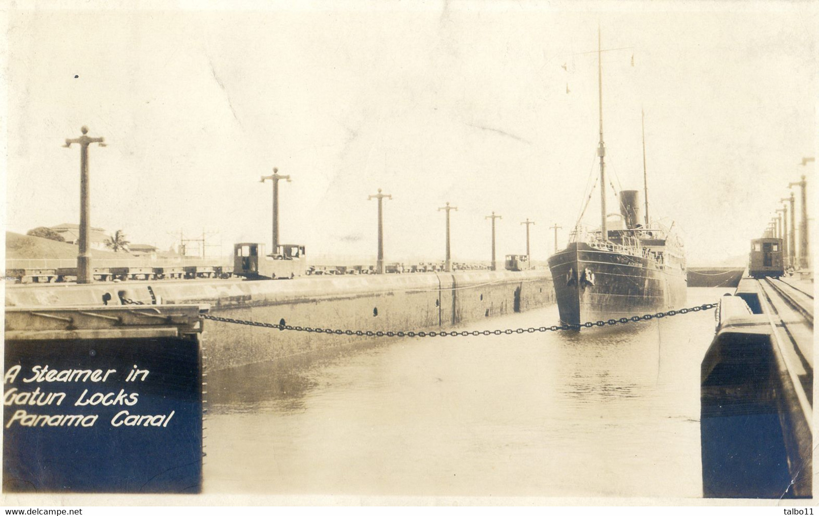 Canal De Panama - A Steamer In Gatun Locks - Ecluse - Timbre Lincoln - Panama