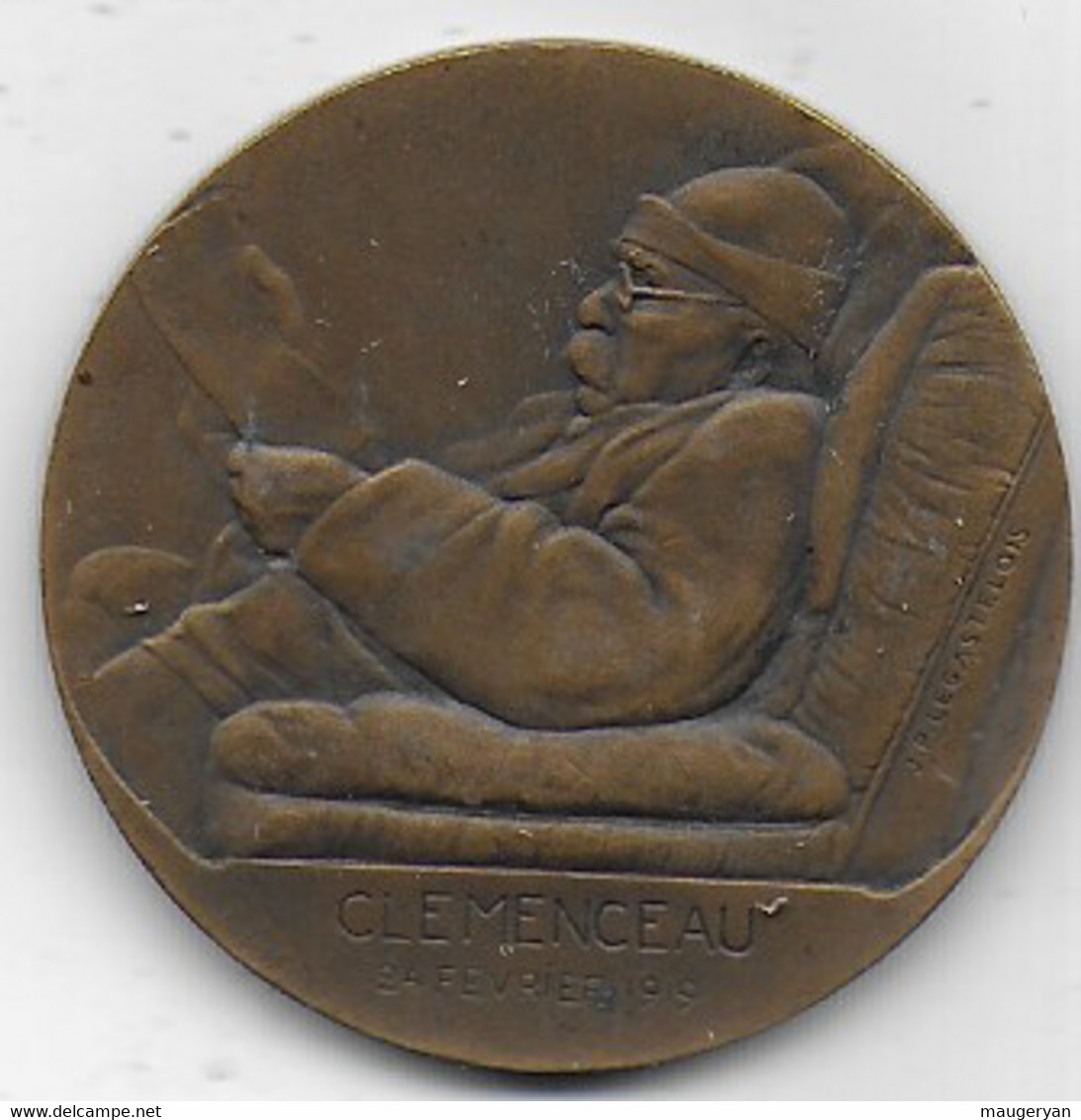 Médaille Ecole CLEMENCEAU - Orphelines De La Guerre... 1921 - Professionnels / De Société