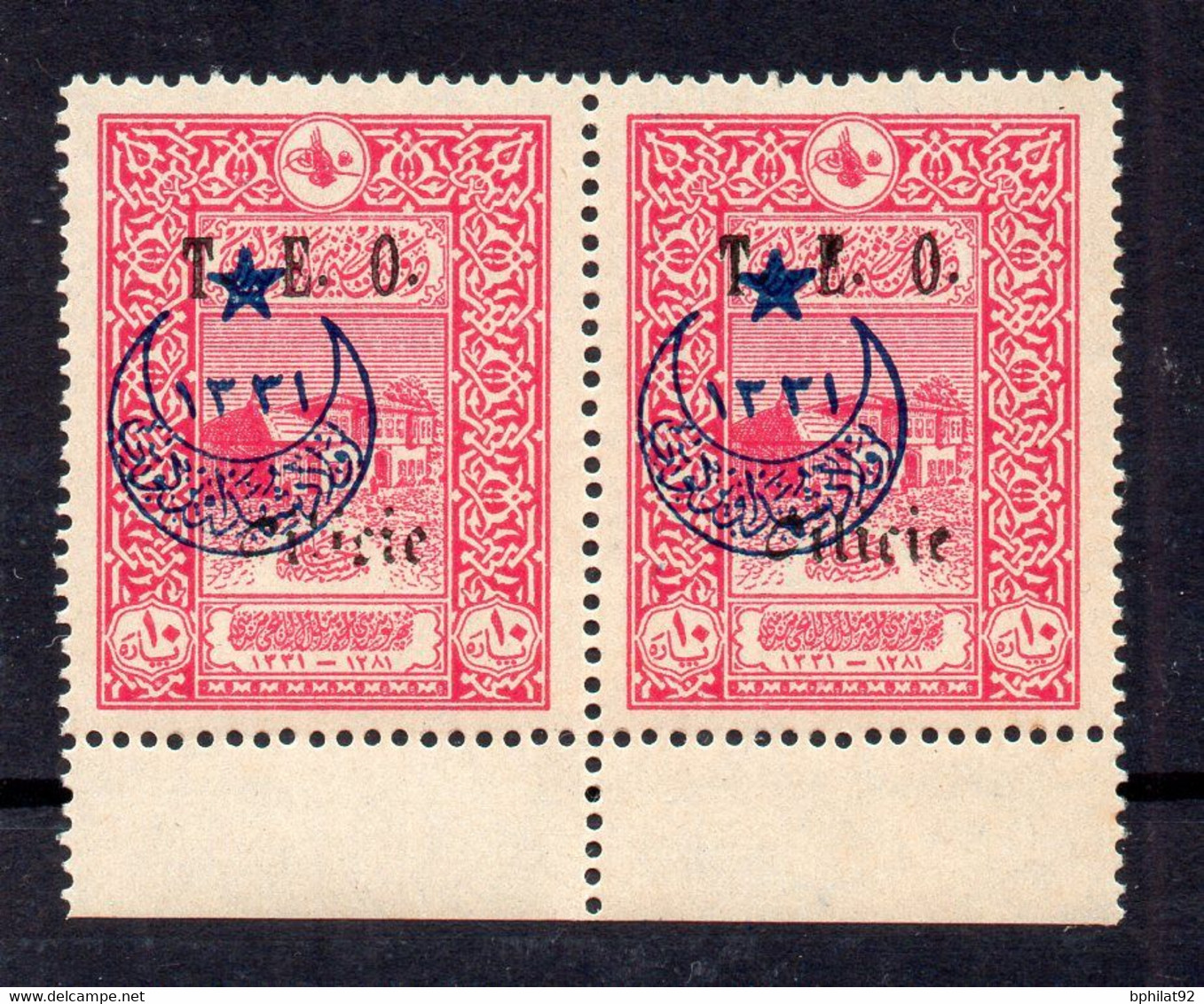 !!! CILICIE, PAIRE DU N°63 SURCHARGE CILICIE PARTIELLEMENT EFFACEE TENANT A NORMAL NEUVE ** - Unused Stamps