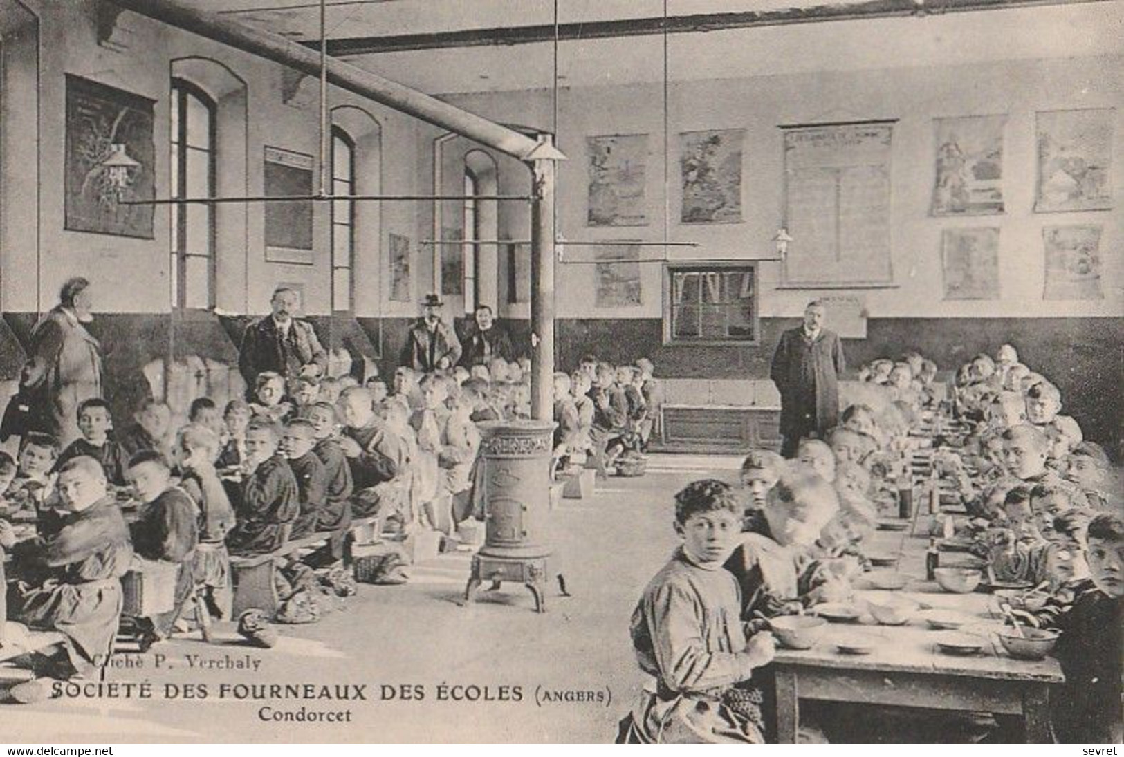 ANGERS. - SOCIETE DES FOURNEAUX DES ECOLES - Condorcet - Angers