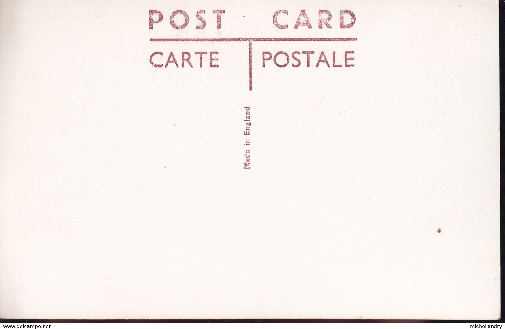 Carte Postal (122207) B/W Lady Ester At Biard’s Beach, Percé, P.Q. Sans Timbre Ni écriture - Gaspé