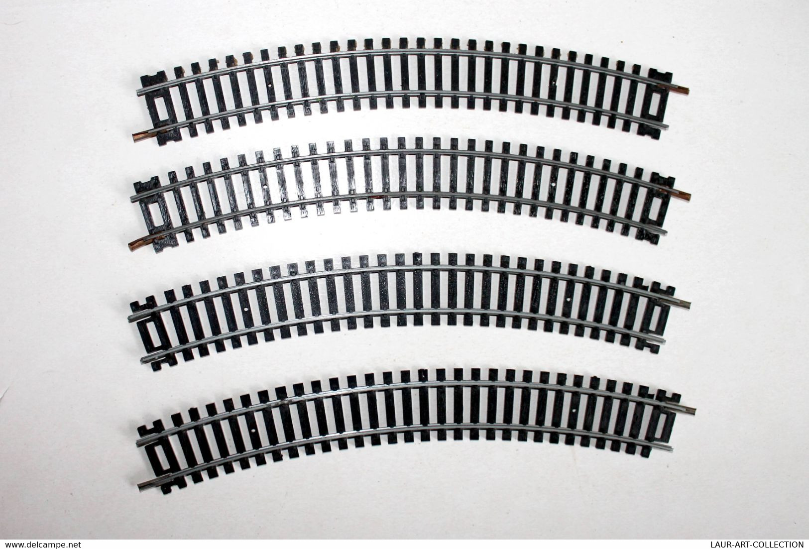 LIMA HO, LOT 4 RAILS COURBE: 3 RAIL N3030 R=360, 36° + 1 RAIL N3011 R=431, 30° /MINIATURE FERROVIAIRE TRAIN (2105.182) - Track