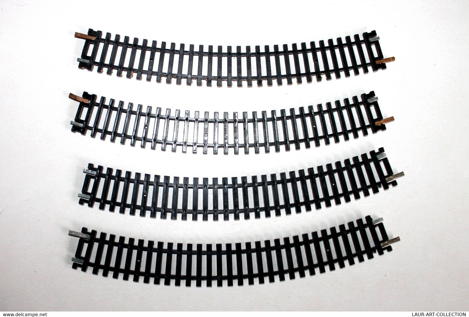 LIMA HO, LOT 4 RAILS COURBE: 3 RAIL N3030 R=360, 36° + 1 RAIL N3011 R=431, 30° /MINIATURE FERROVIAIRE TRAIN (2105.182) - Track