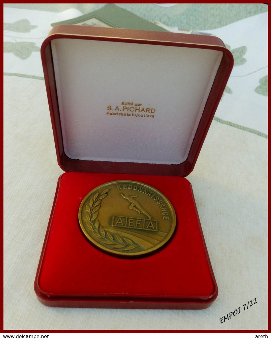 Médaille  Reconnaissance AEFA - Attribuée à Roland Jaunay 1987 -  Editée Par Pichard - Athlétisme