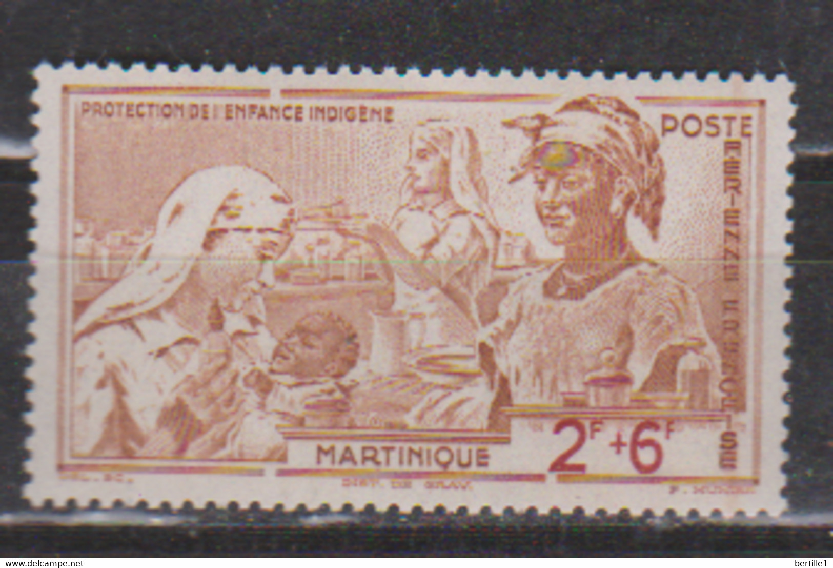 MARTINIQUE       N° YVERT  :  PA 2 NEUF AVEC CHARNIERES  ( CHAR 4/ 31 ) - Airmail