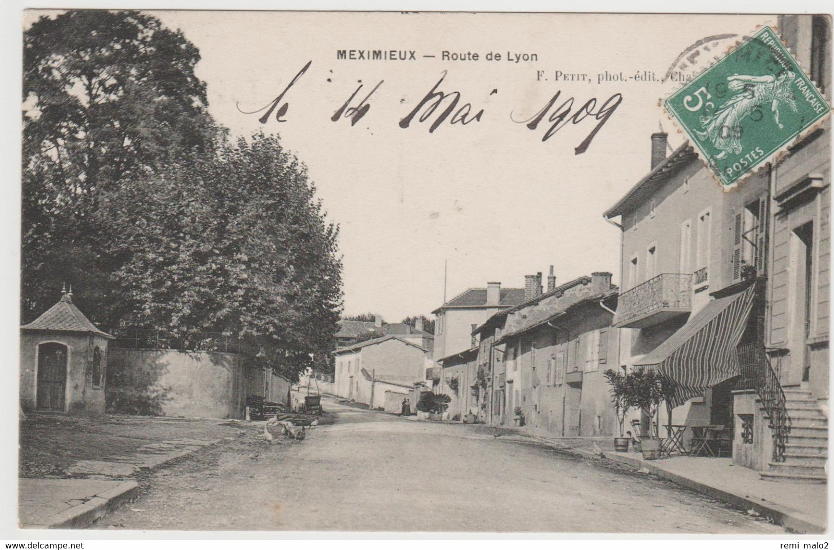 CARTE POSTALE    MEXIMIEUX 01  Route De Lyon - Non Classés