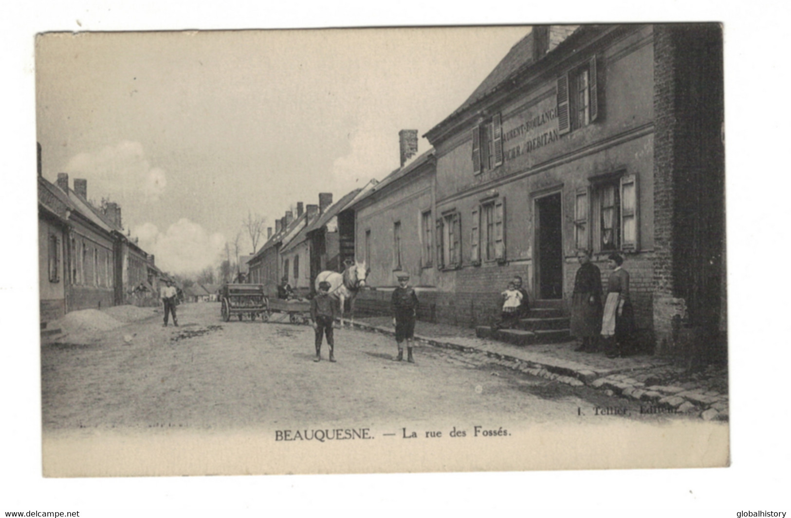 DG2984 - Dep. 80 - BEAUQESNE - LA RUE DES FOSSÉS - Beauquesne