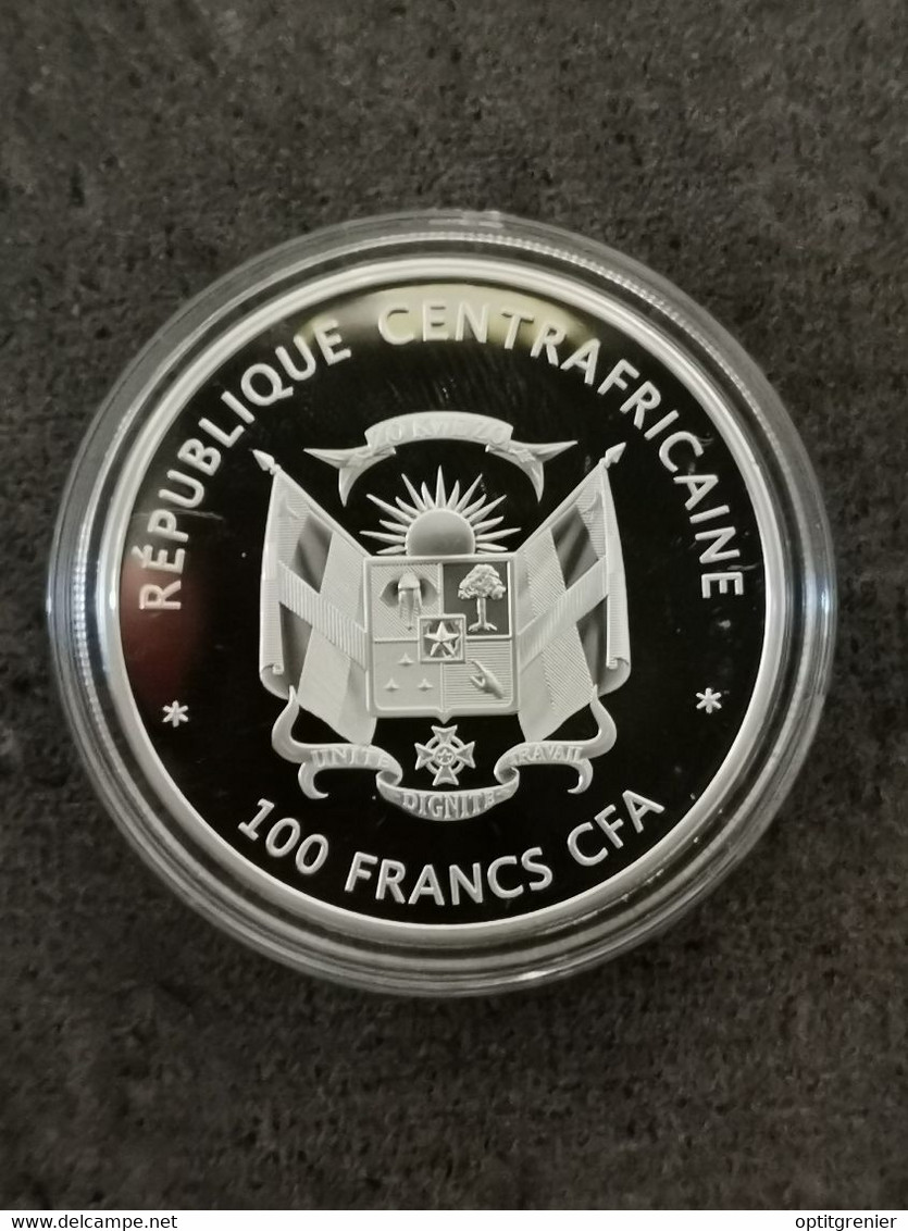 100 FRANCS CFA 2015 WWF BALEINE BLEUE 5 000 EX. REPUBLIQUE CENTRAFRICAINE / CAPSULE - Zentralafrik. Republik