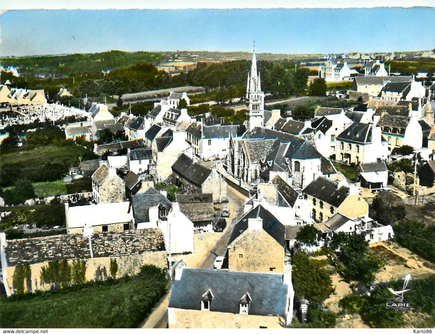 Cléden Cap Sizun * Vue Générale Aérienne Sur Le Village - Cléden-Cap-Sizun