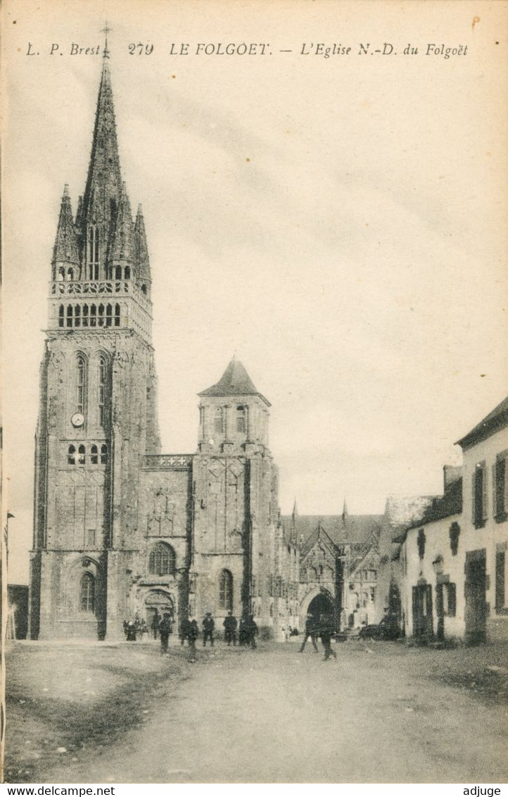 CPA-29-   LE FOLGOET, Eglise N.-D. Du Folgoët, Animation *Scan Recto/verso - Daoulas