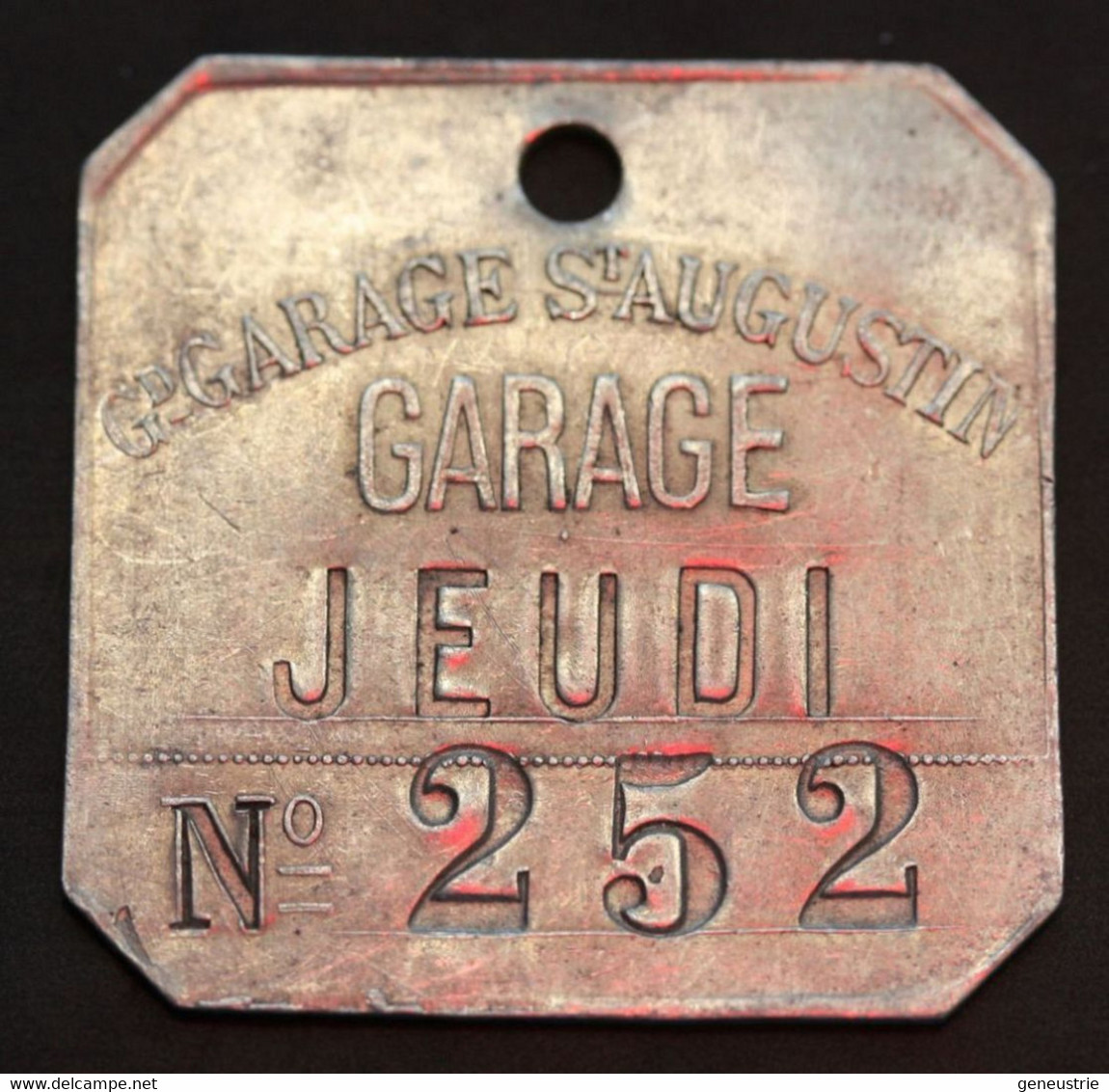 Jeton De Nécessité, De Consigne D'atelier - Paris 8e "Grand Garage St Augustin / Jeudi / N°252" - Monétaires / De Nécessité