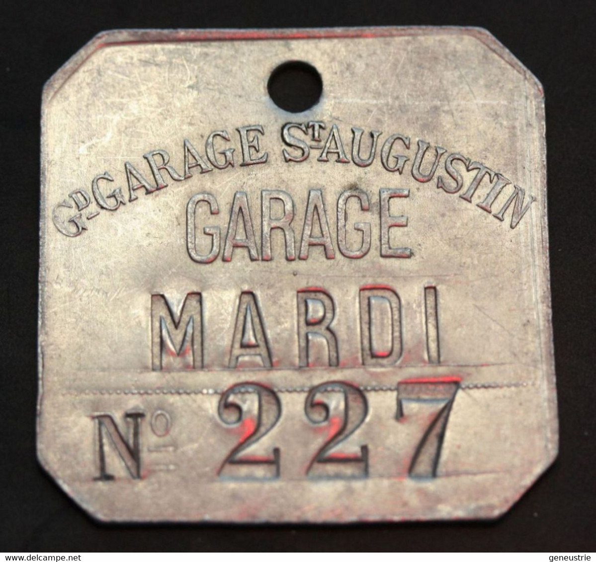 Jeton De Nécessité, De Consigne, D'atelier - Paris 8e "Grand Garage St Augustin / Mardi / N°227" - Monétaires / De Nécessité