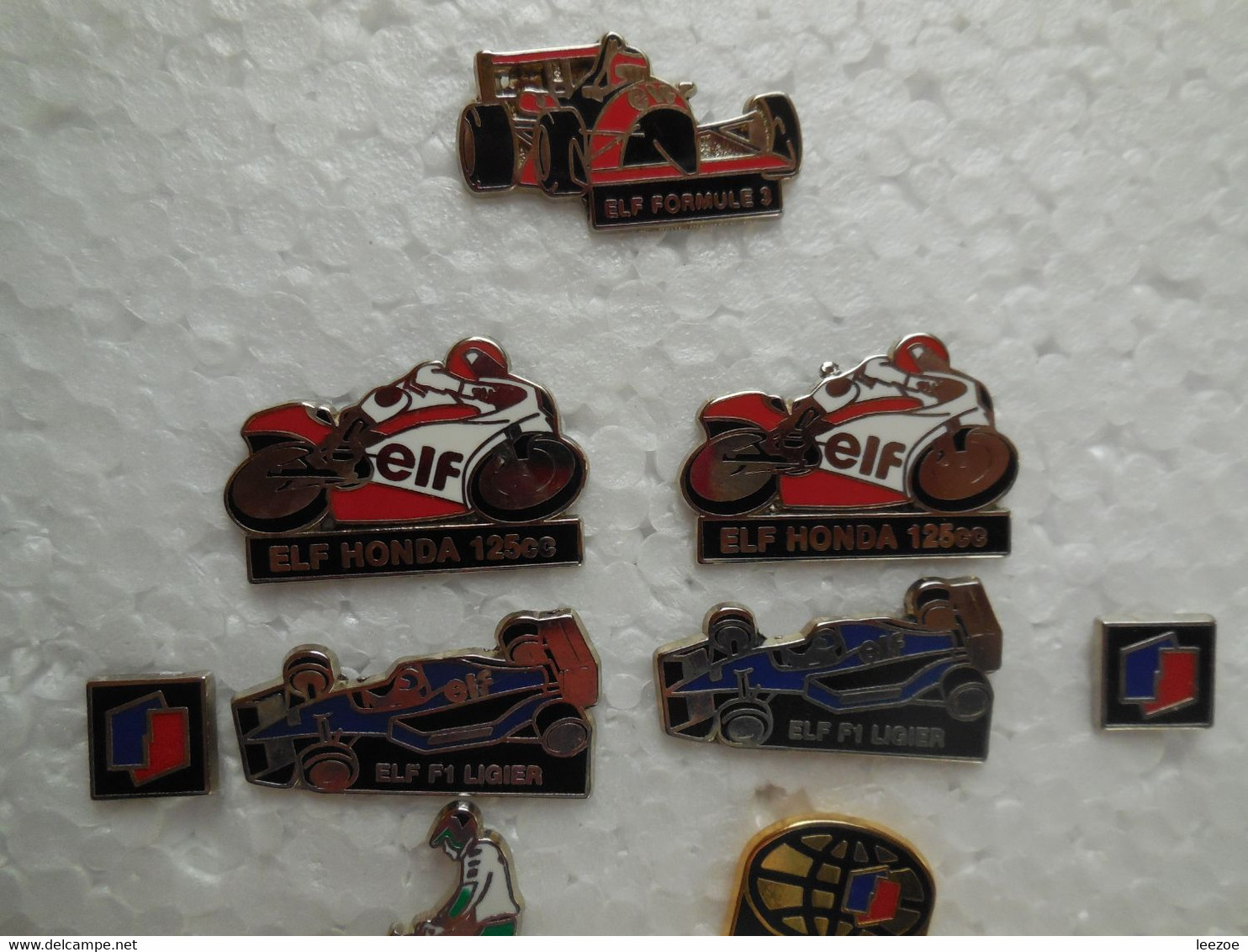 Pin's F1, Motos, HONDA ELF, TRIAL, ANTAR, Lot De Pin's............BT28 - Car Racing - F1