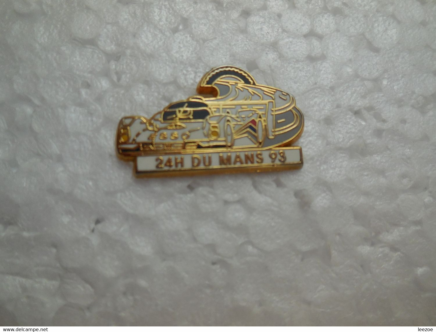 Pin's 24H DU MANS 1993 PAR ARTHUS BERTRAND.........BT28 - Automobile - F1
