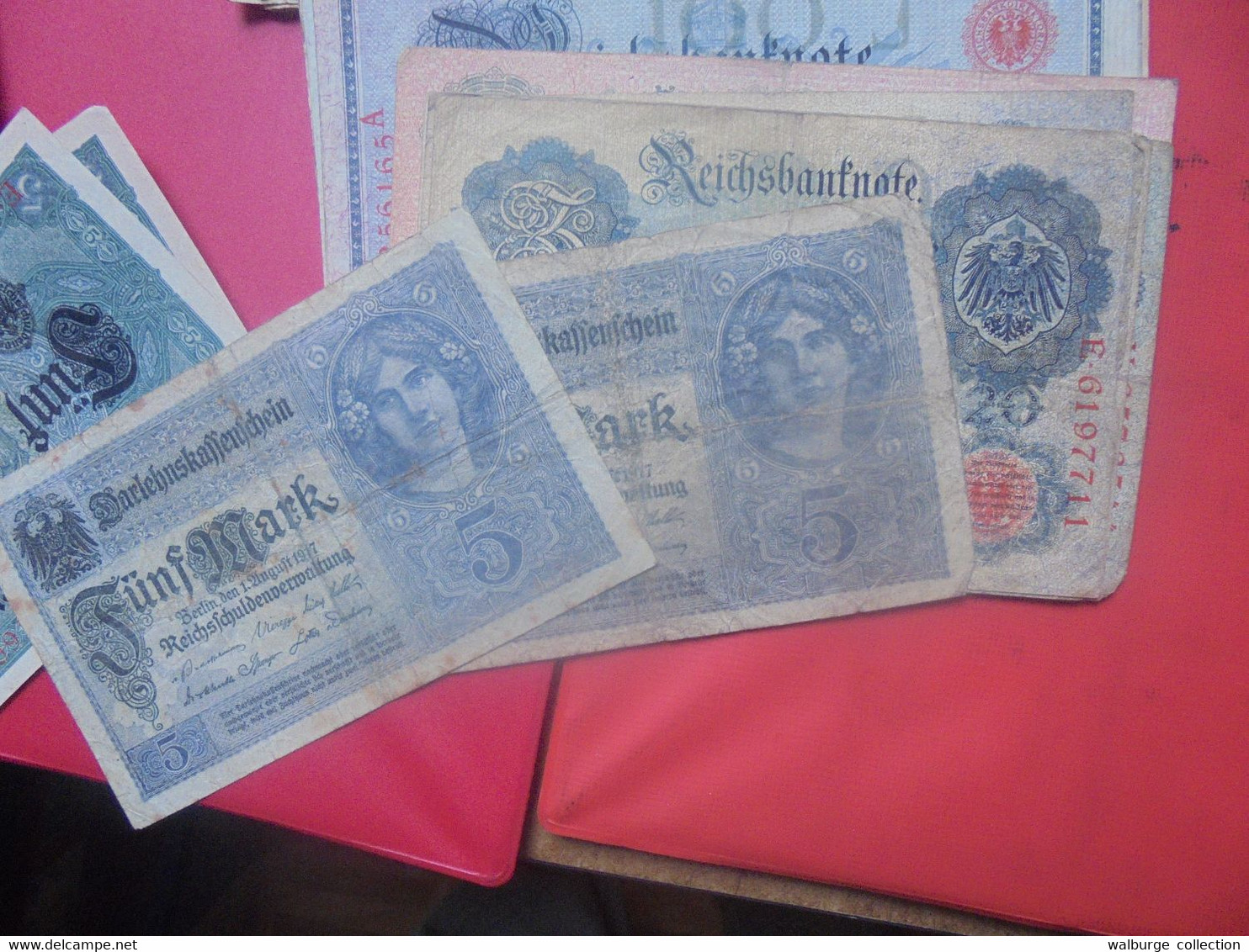 DEUTSCHES REICH-3eme REICH BEAU LOT DE BILLETS+quelques coupures de Presse en ALBUM (Lire ci-bas)