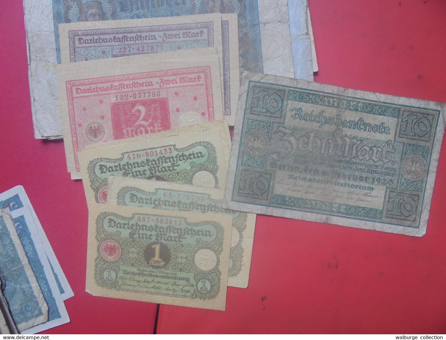 DEUTSCHES REICH-3eme REICH BEAU LOT DE BILLETS+quelques coupures de Presse en ALBUM (Lire ci-bas)