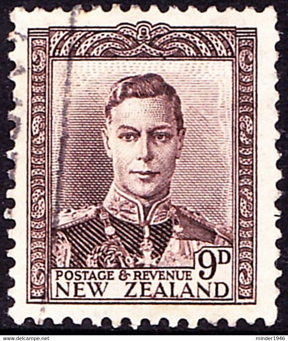 NEW ZEALAND 1947 KGVI 9d Purple-Brown SG685 Used - Used Stamps