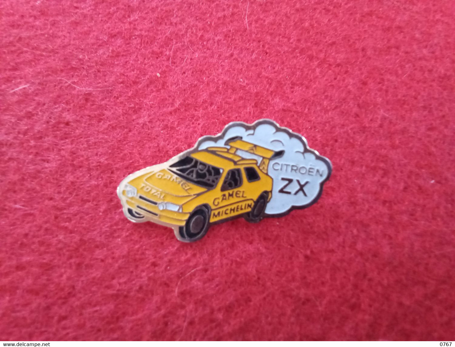 Pin's Pin S AUTO AUTOMOBILE CITROEN ZX SPORT RALLYE Michelin Total (bazarcollect28) - Citroën