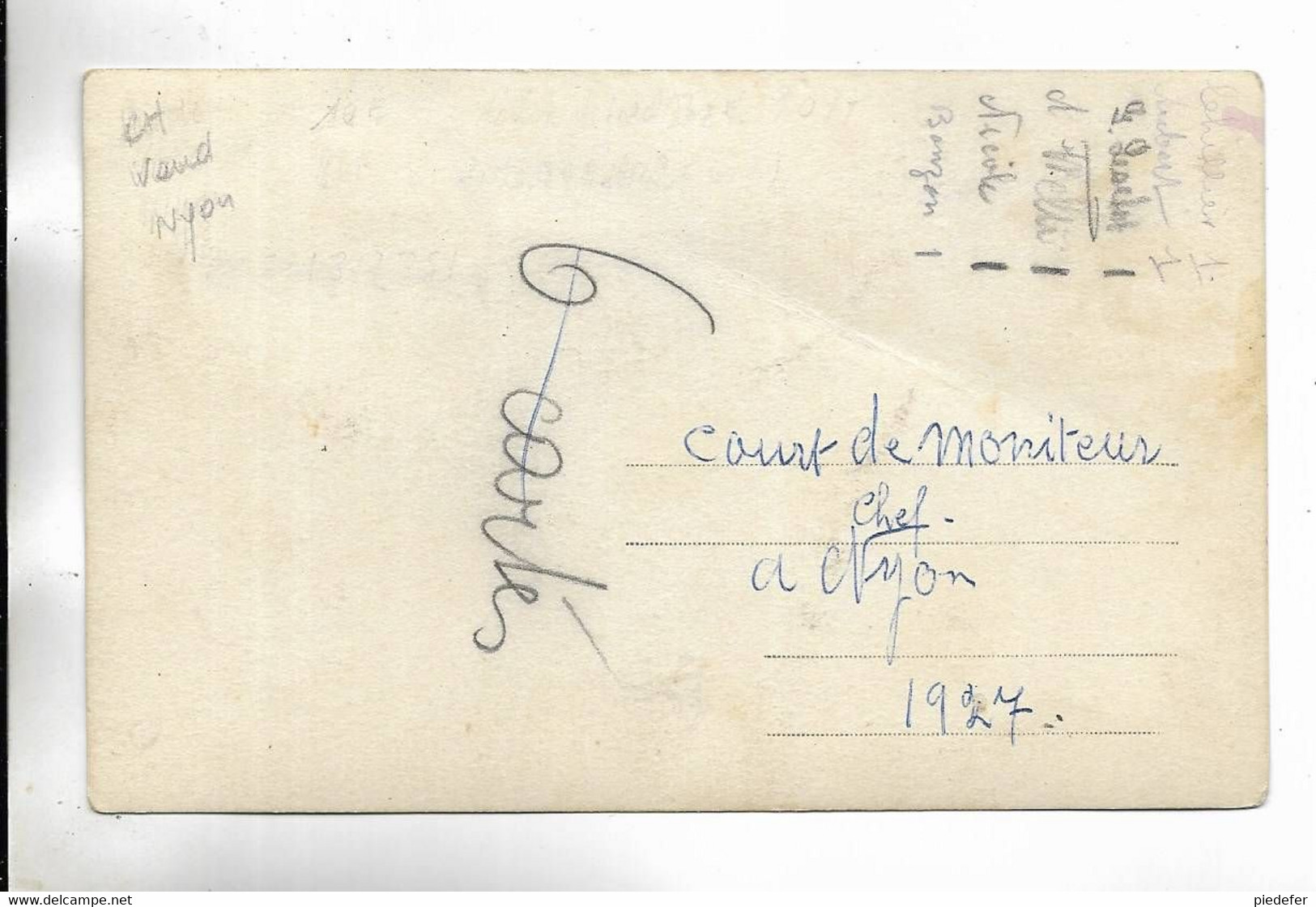 SUISSE - Carte-photo Non Titrée - Au Verso, Mention Manuscrite " Court De Moniteur-chef à Nyon, 1927 " - Nyon