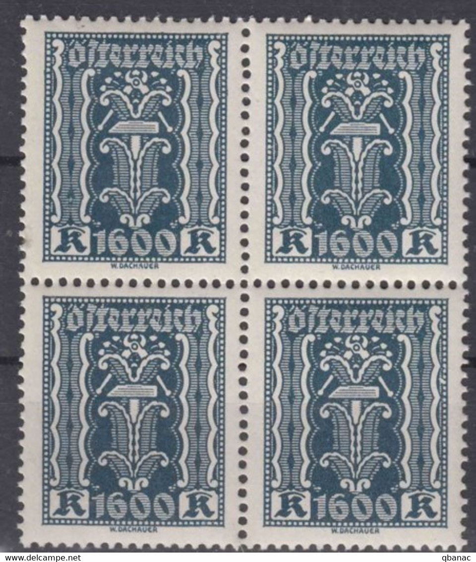 Austria 1922 Mi#394 Mint Never Hinged Piece Of 4 - Ungebraucht