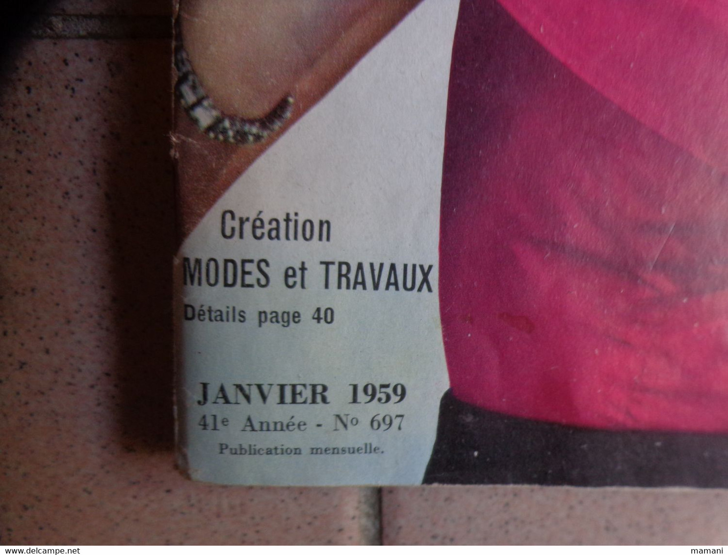 2 Revues Mode Et Travaux (explications De Vetements Pour Francoise Et Michel) Janvier 1959 Et Octobre 1957 - Autres & Non Classés