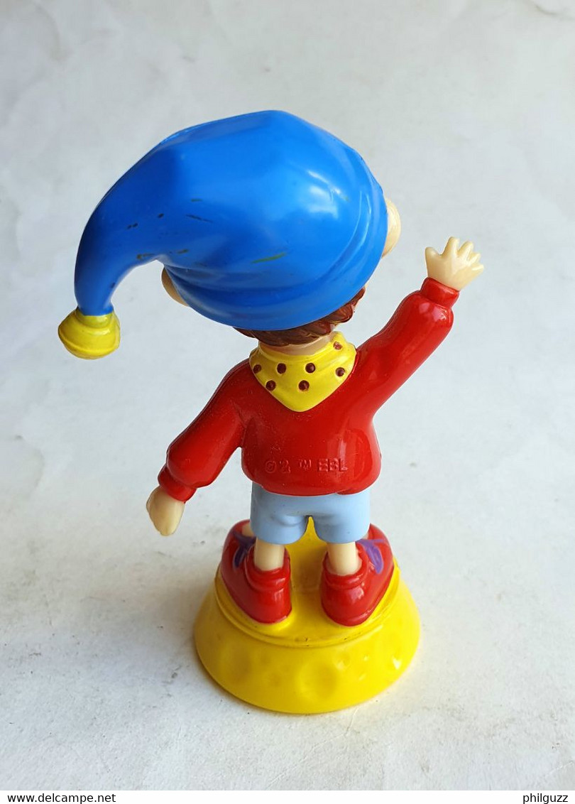 FIGURINE OUI OUI BOUCHON DE TUBE DE BONBON - Figurine In Plastica