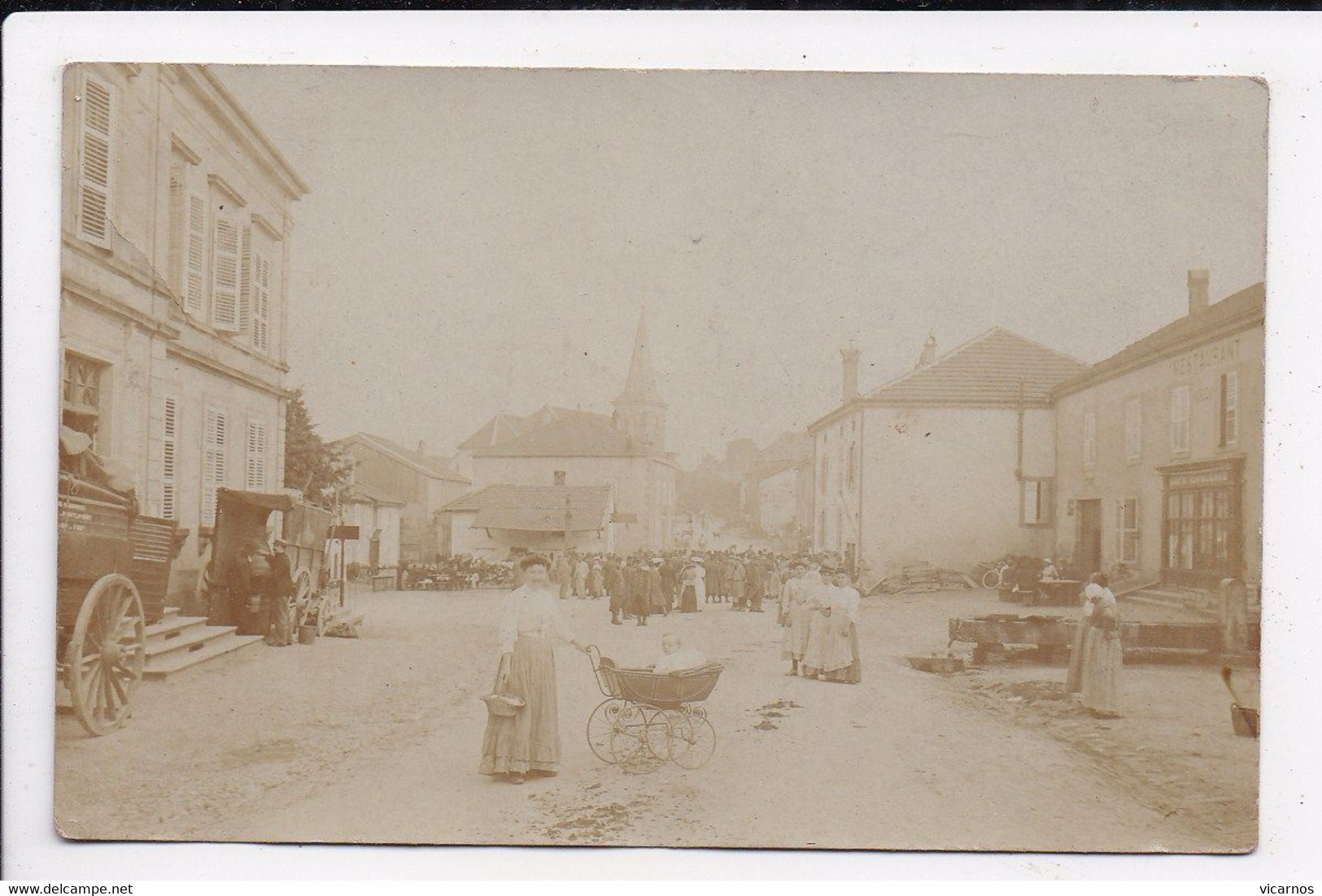 CARTE PHOTO 88 BROUVELIEURES (maman Et Mon Frere Fernand Dans Sa Voiture) Texte Au Dos - Brouvelieures