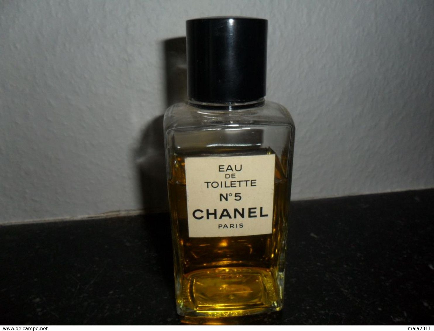 FACTICE / DUMMY / ANCIEN /   N°5  CHANEL  / E De T 200 ML - Dekoflaschen - Factisen