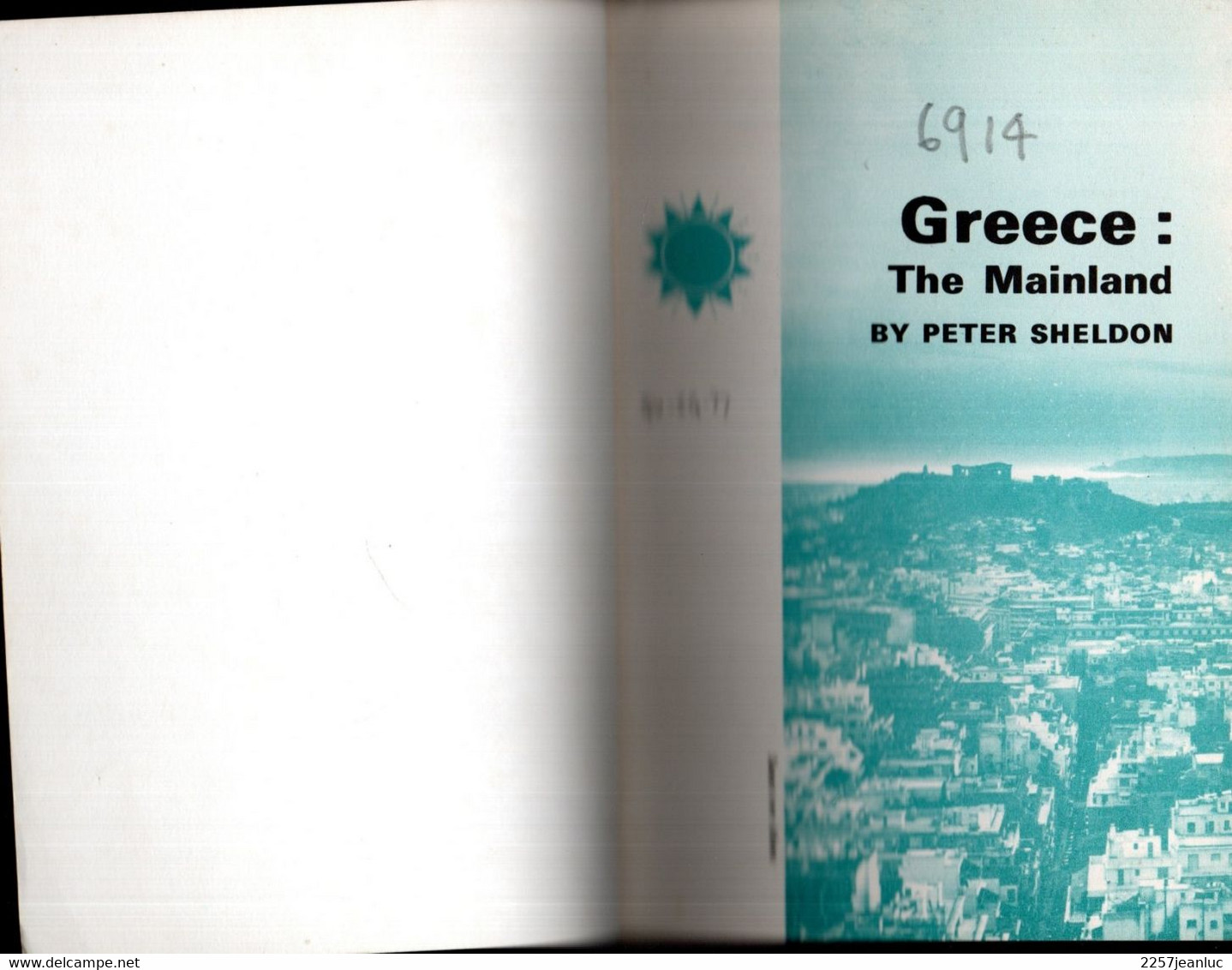 And Guide Souvenir 1975 Illustrated  * Greece The Mainland - Europe