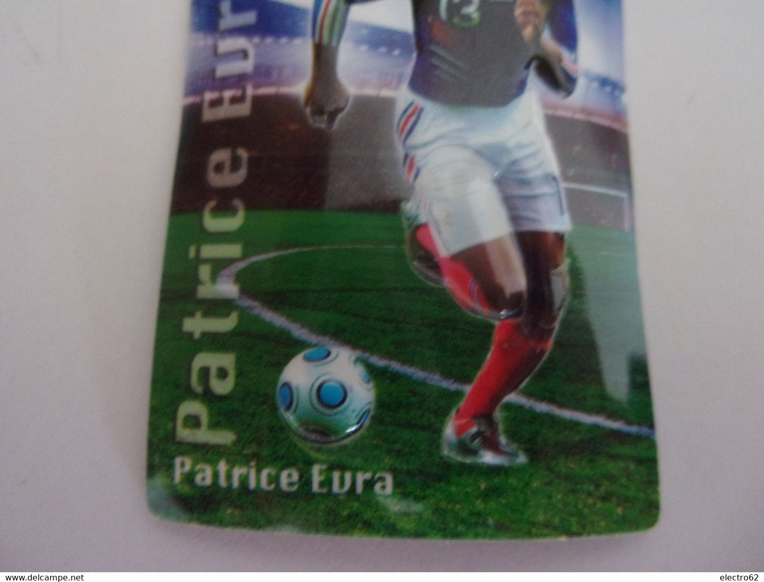 Magnet En Relief Equipe De France De Football 2010 Carrefour Patrice Eura - Deportes