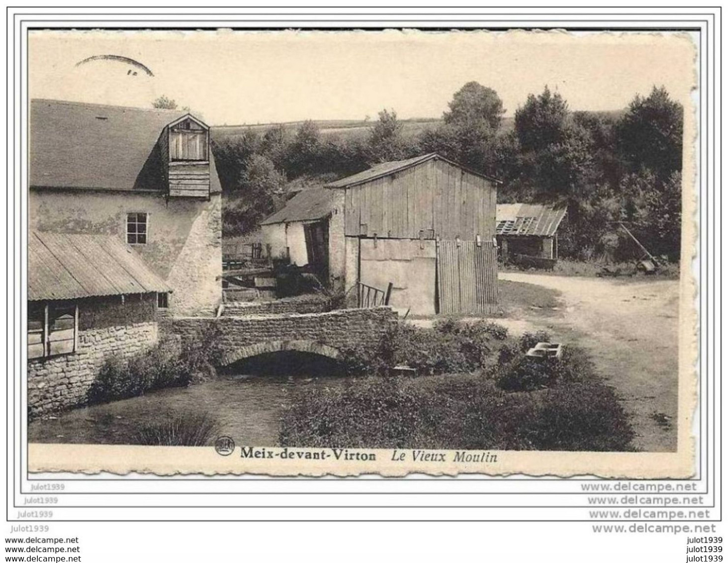 BERCHIWE ..--  Le Vieux MOULIN . 1952 Vers WOLUWE ( Mr MAQUET , Adjudant Des Grenadiers) . Voir Verso . - Meix-devant-Virton