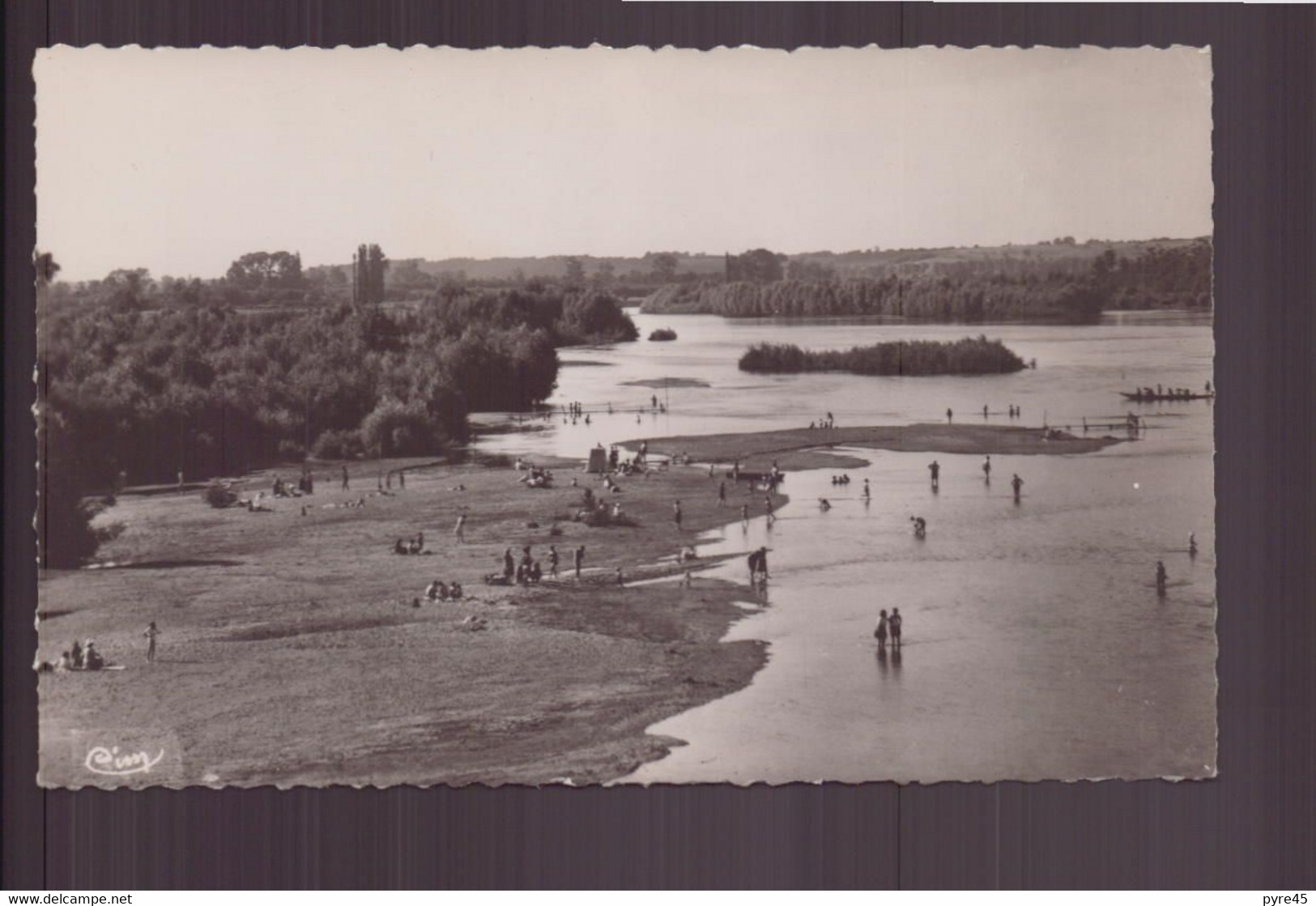 BRIARE LA PLAGE SUR LES BORDS DE LA LOIRE 45 - Briare