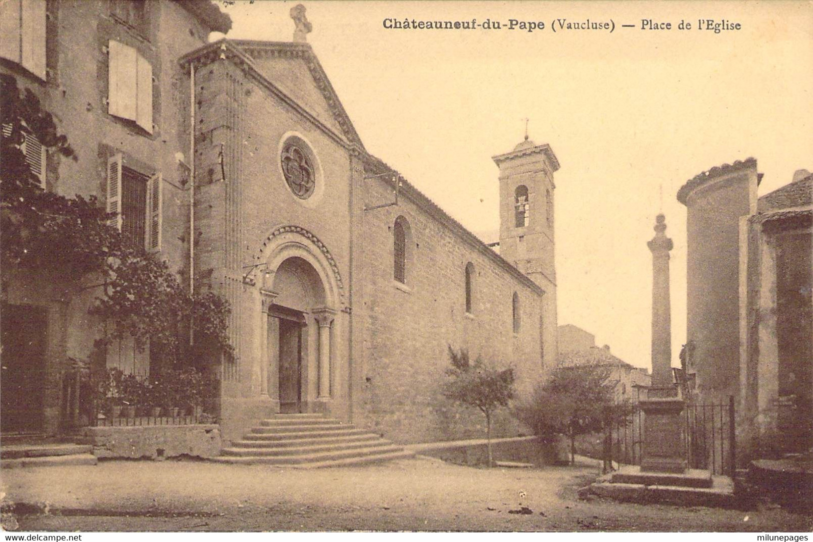 84 Vaucluse Place De L'église De Chateauneuf Du Pape - Chateauneuf Du Pape