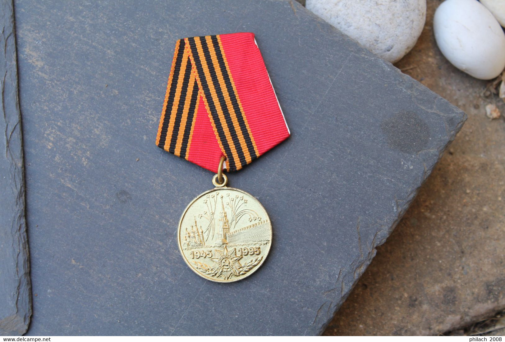Médaille Soviétique  (russe ) Du 50eme Anniversaire De La Victoire De 1945 - Rusland