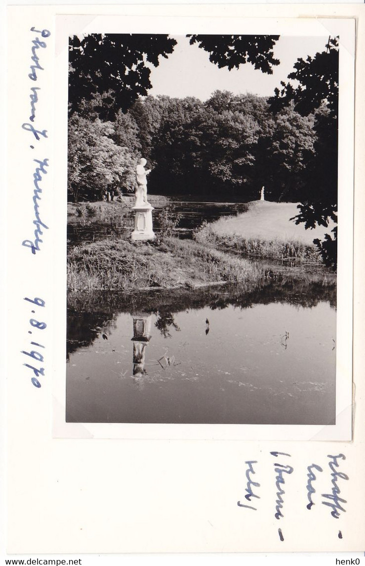 Barneveld Schaffelaar Beeld In De Tuin C2146 - Barneveld