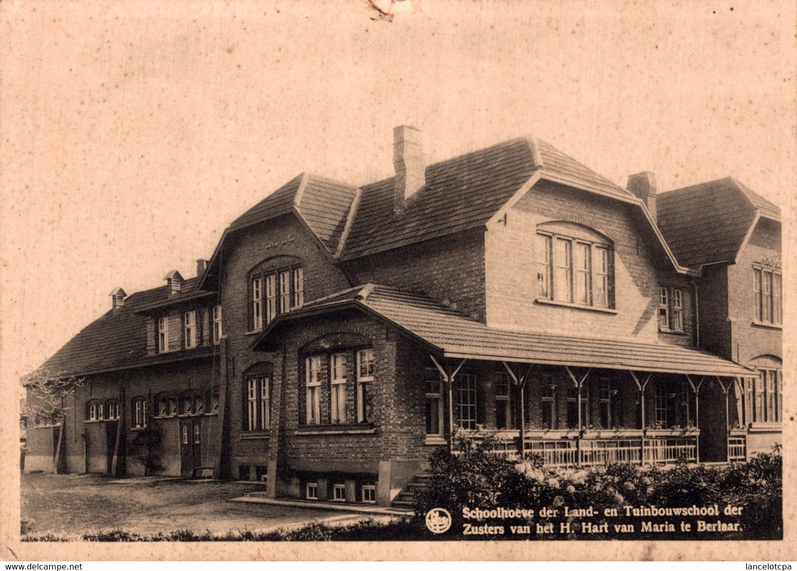 BERLAAR / SCHOOLHOEVE DER LAND EN TUINBOUWSCHOOL DER ZUSTERS VAN HET H. HART VAN MARIA - Berlaar